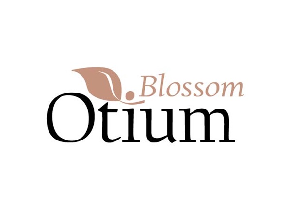 OTIUM Blossom / Серия по уходу за окрашенными волосами